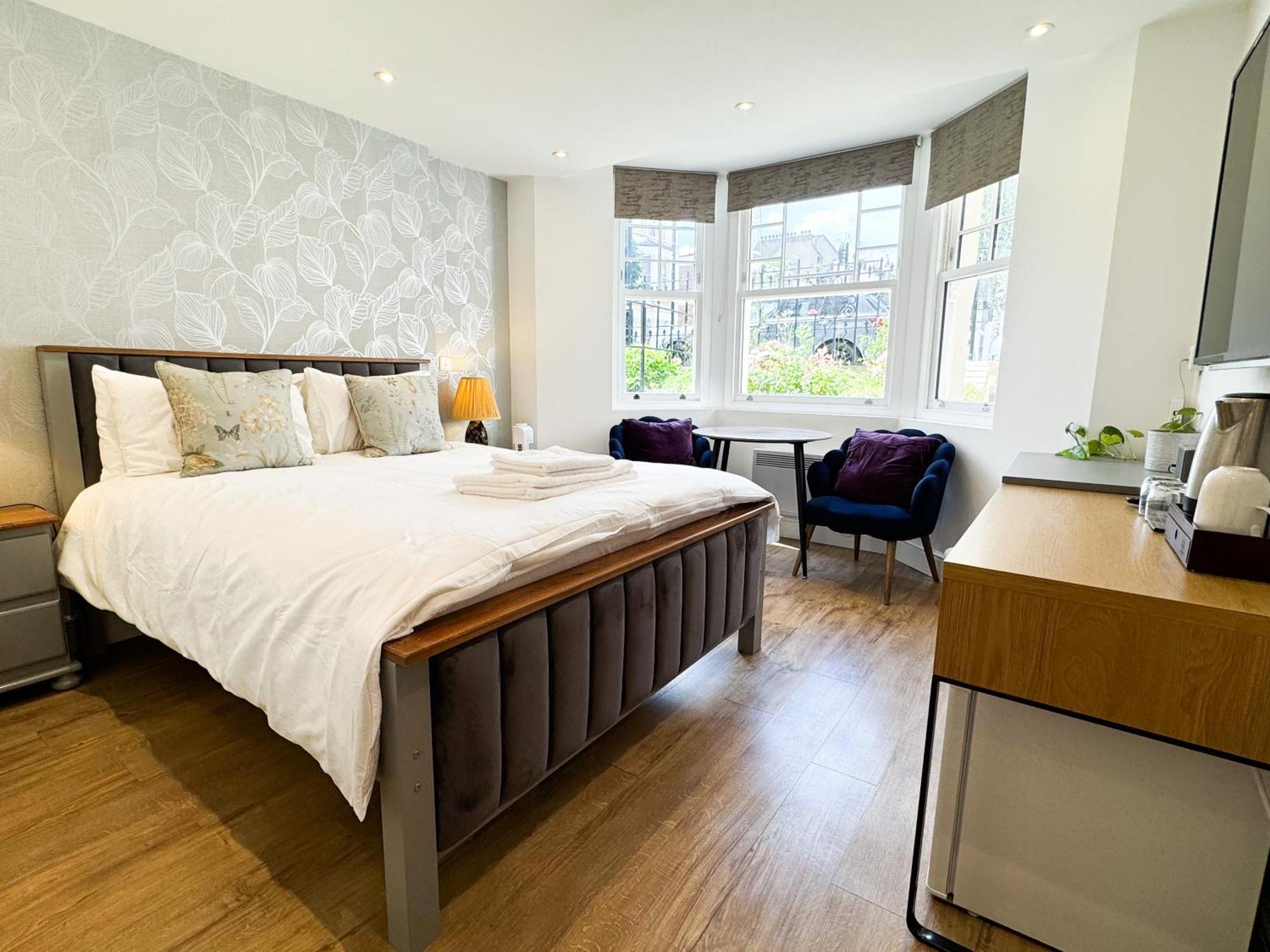 B&B The Avonmore Olympia
