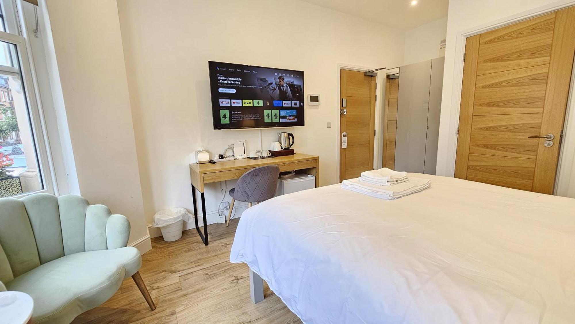 Avonmore West Kensington Private *